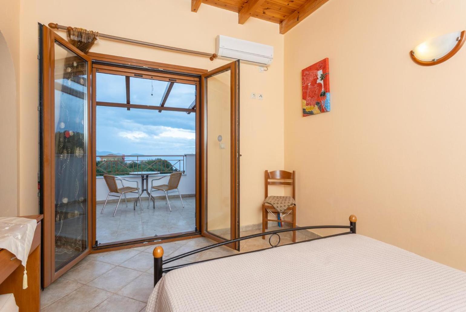 Villa Yeraki Dhrapanítika Extérieur photo
