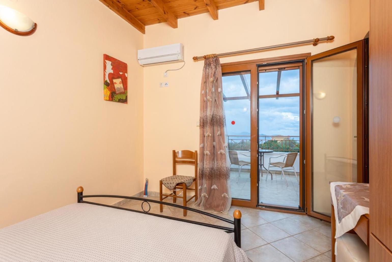 Villa Yeraki Dhrapanítika Extérieur photo